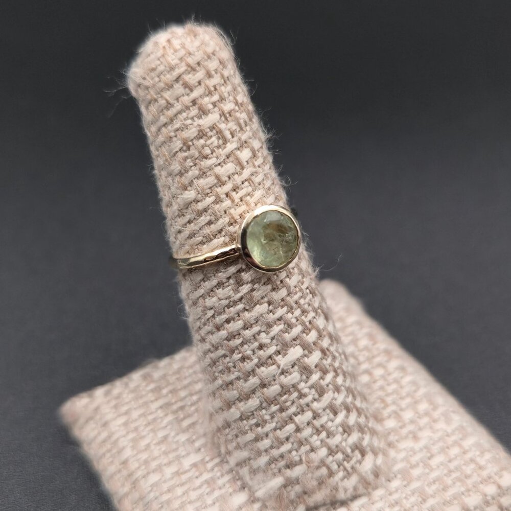 Size 6 Gold Over Sterling Silver Prasiolite Gem Band Ring A6682 - Picture 3 of 9